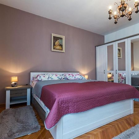 Drago 2Br Apt. In Old Town Zara Esterno foto