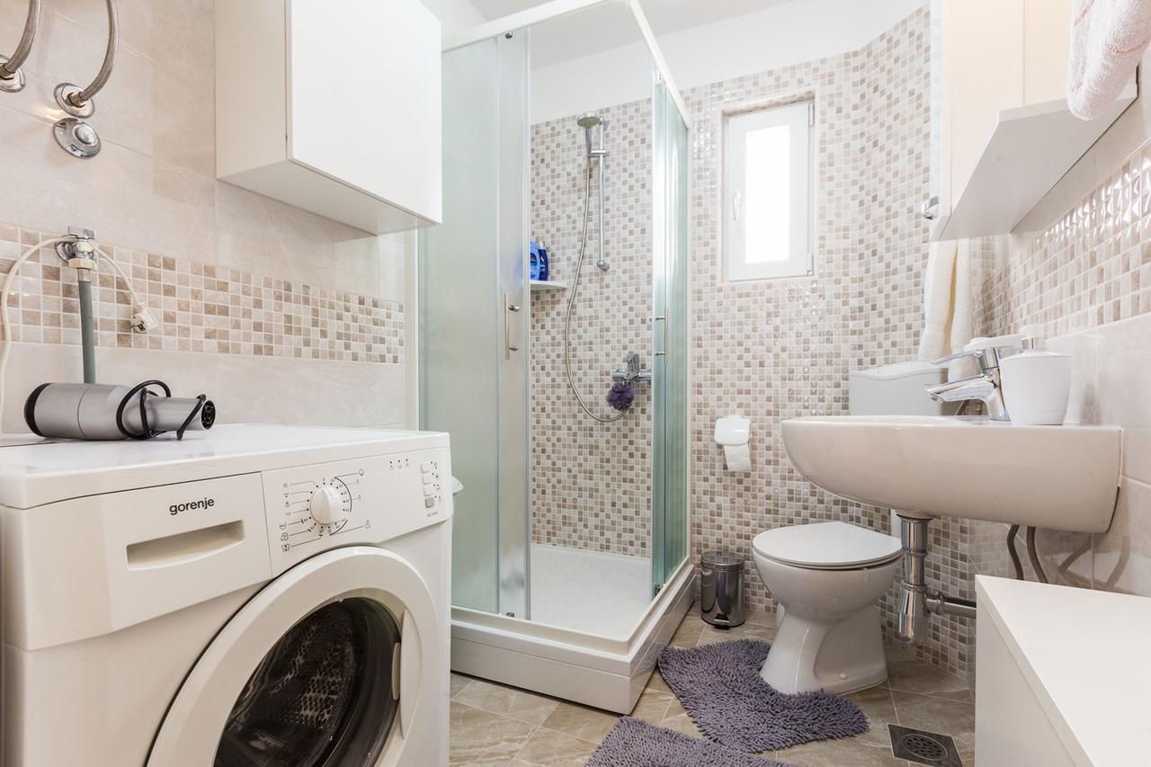 Drago 2Br Apt. In Old Town Zara Esterno foto